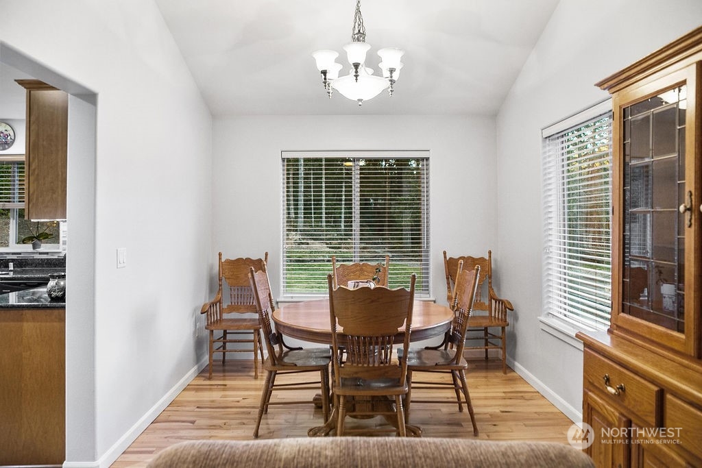 381 Southwest Ragle Court Port Orchard, WA 98367 - Photo 8 of 40 Gallery Image 8