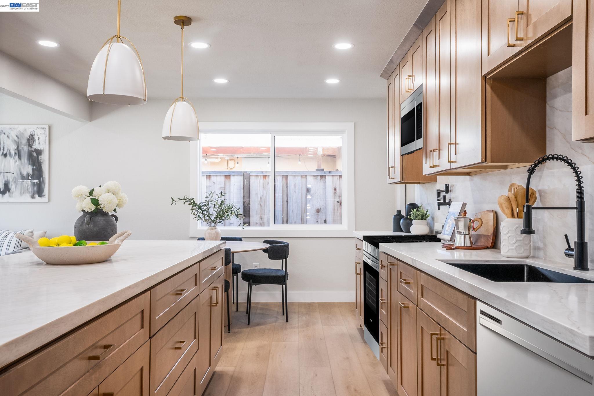 42663 Hamilton Way Fremont, CA 94538 - Photo 4 of 25