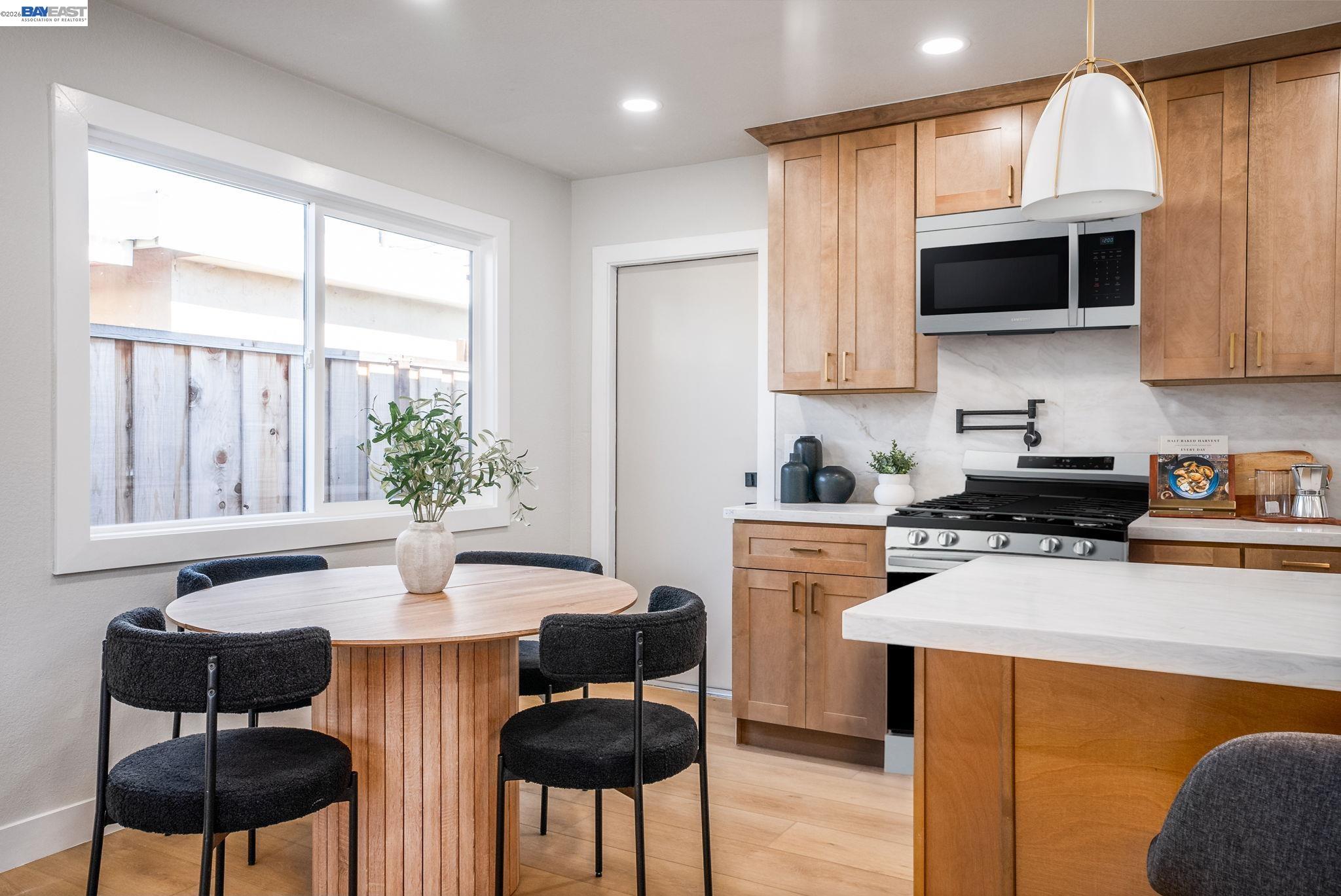 42663 Hamilton Way Fremont, CA 94538 - Photo 5 of 25