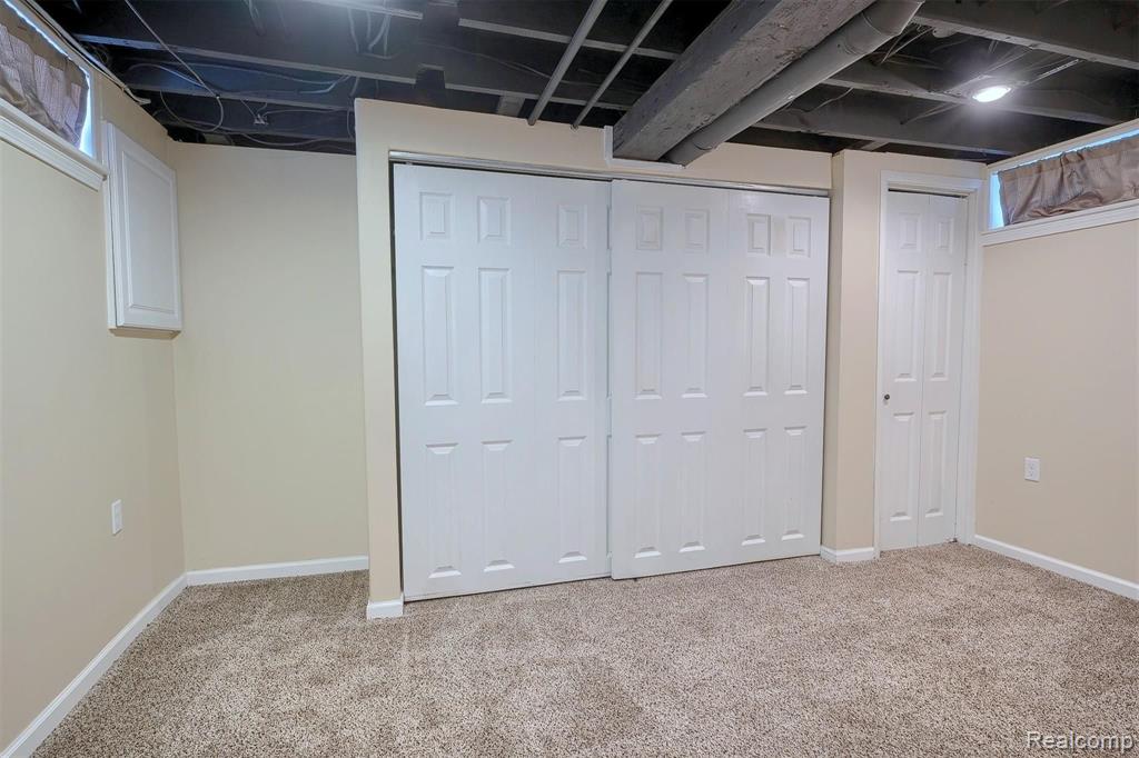 1712 Rochester Road Leonard, MI 48367 - Photo 20 of 29