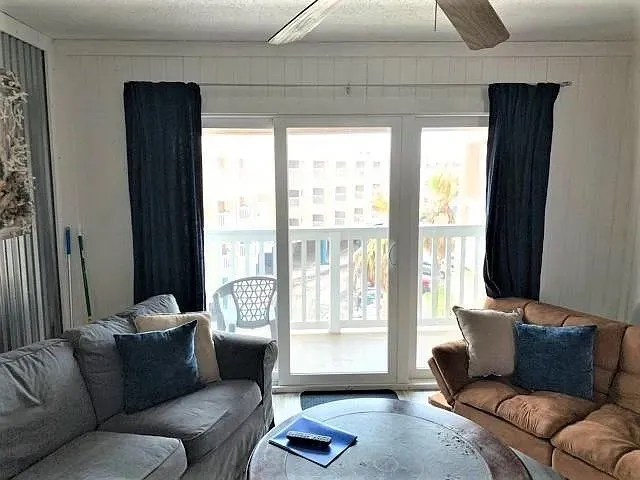 $70,000 | 3938 Surfside Boulevard, Unit 2345, Corpus Christi, TX 78402