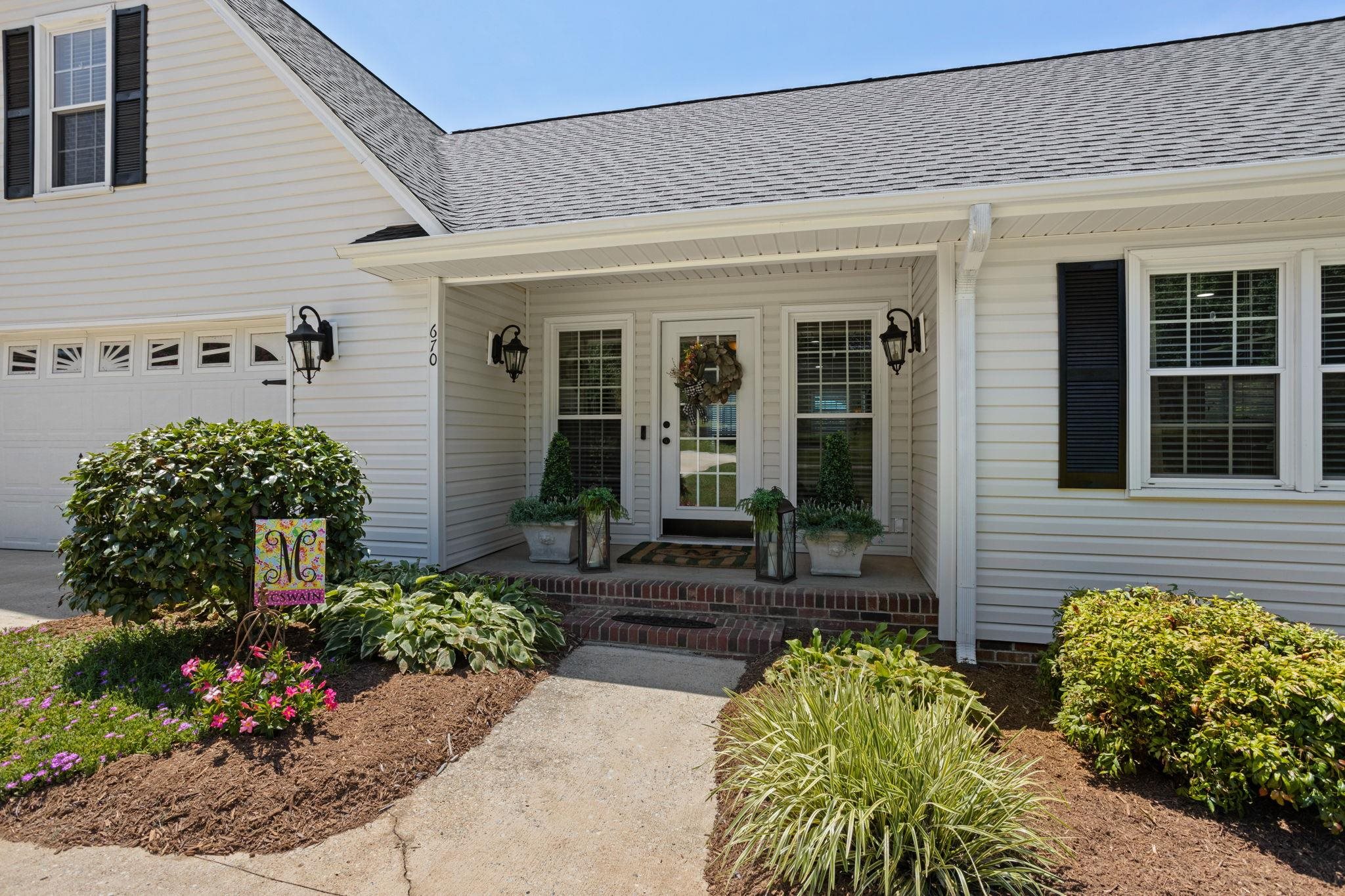 670 Old Mill Road Campobello, SC 29322 - Photo 4 of 45 Gallery Image 4
