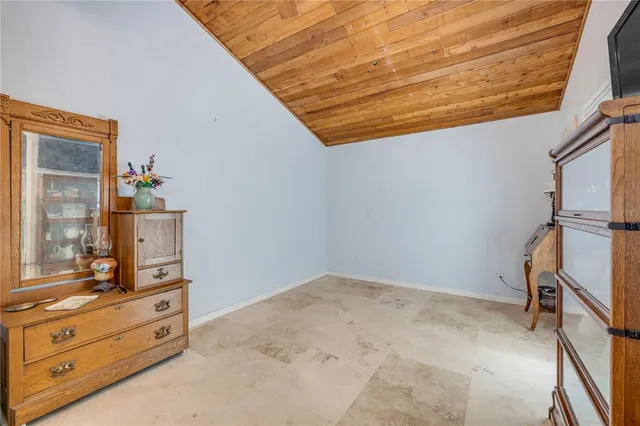 a view of an ocean with a big room