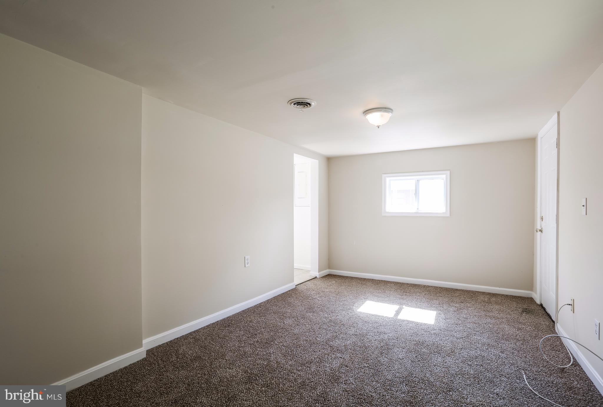 12 Venturi Road Middle River, MD 21220 - Photo 11 of 12 Den