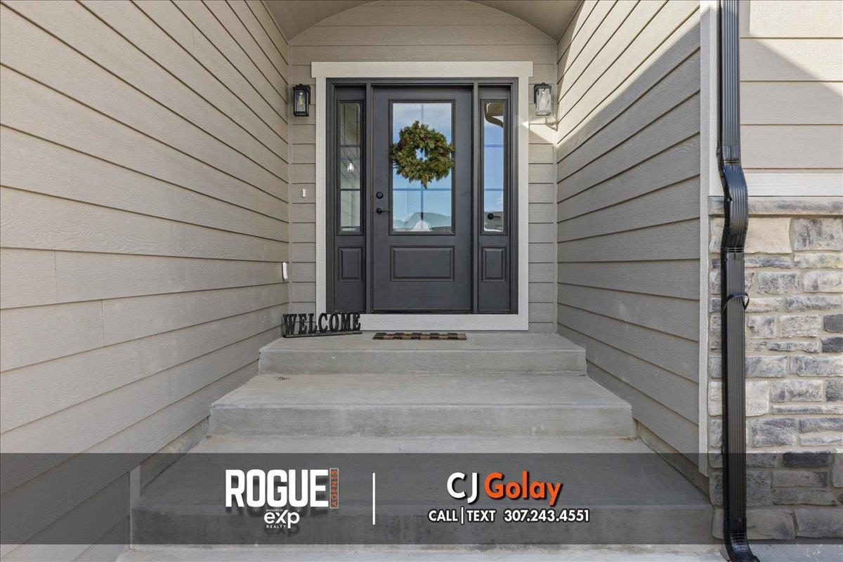 2773 Laredo Way Casper, WY 82609 - Photo 2 of 39