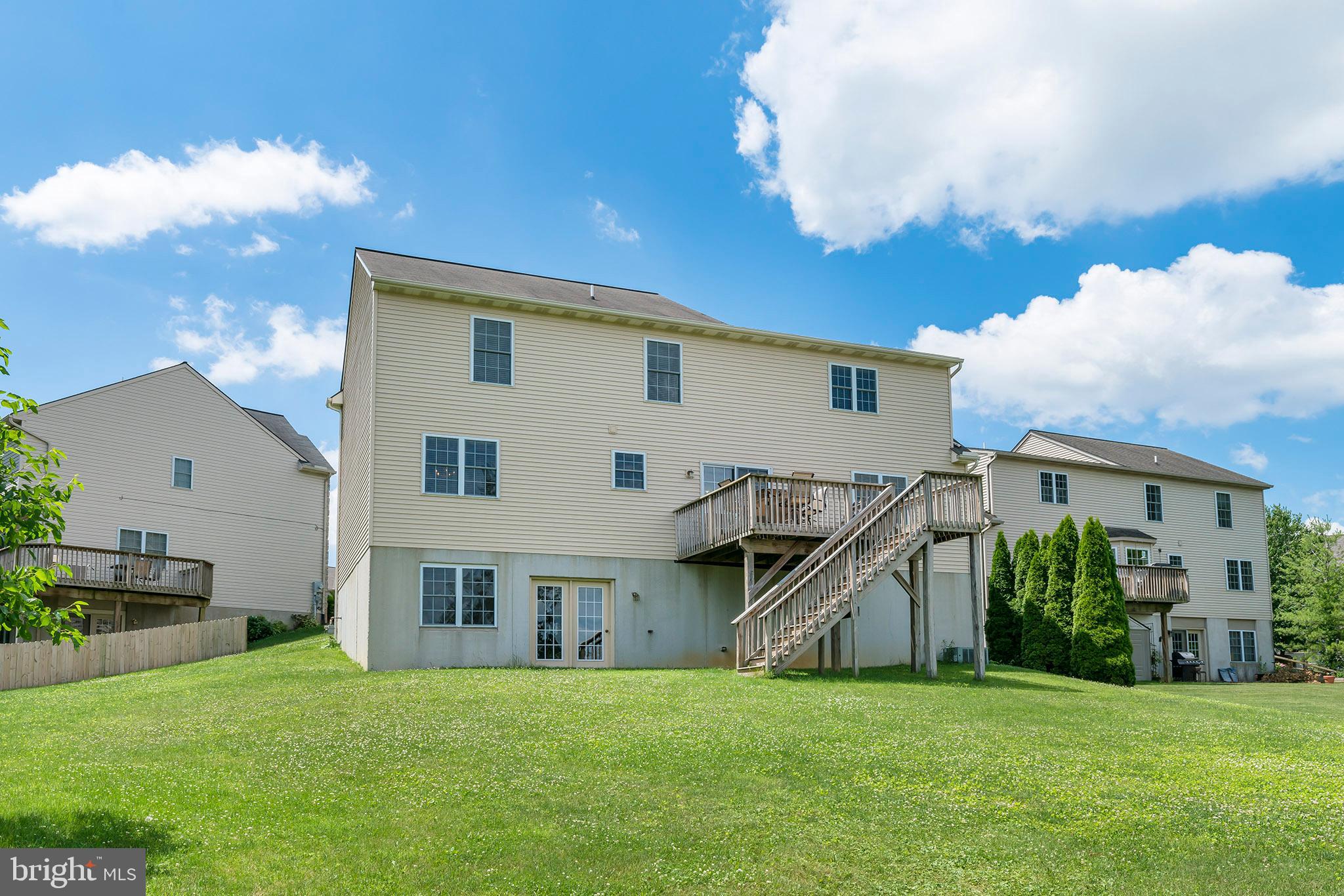465 Vista Road Columbia, PA 17512 - Photo 21 of 21 Rear View