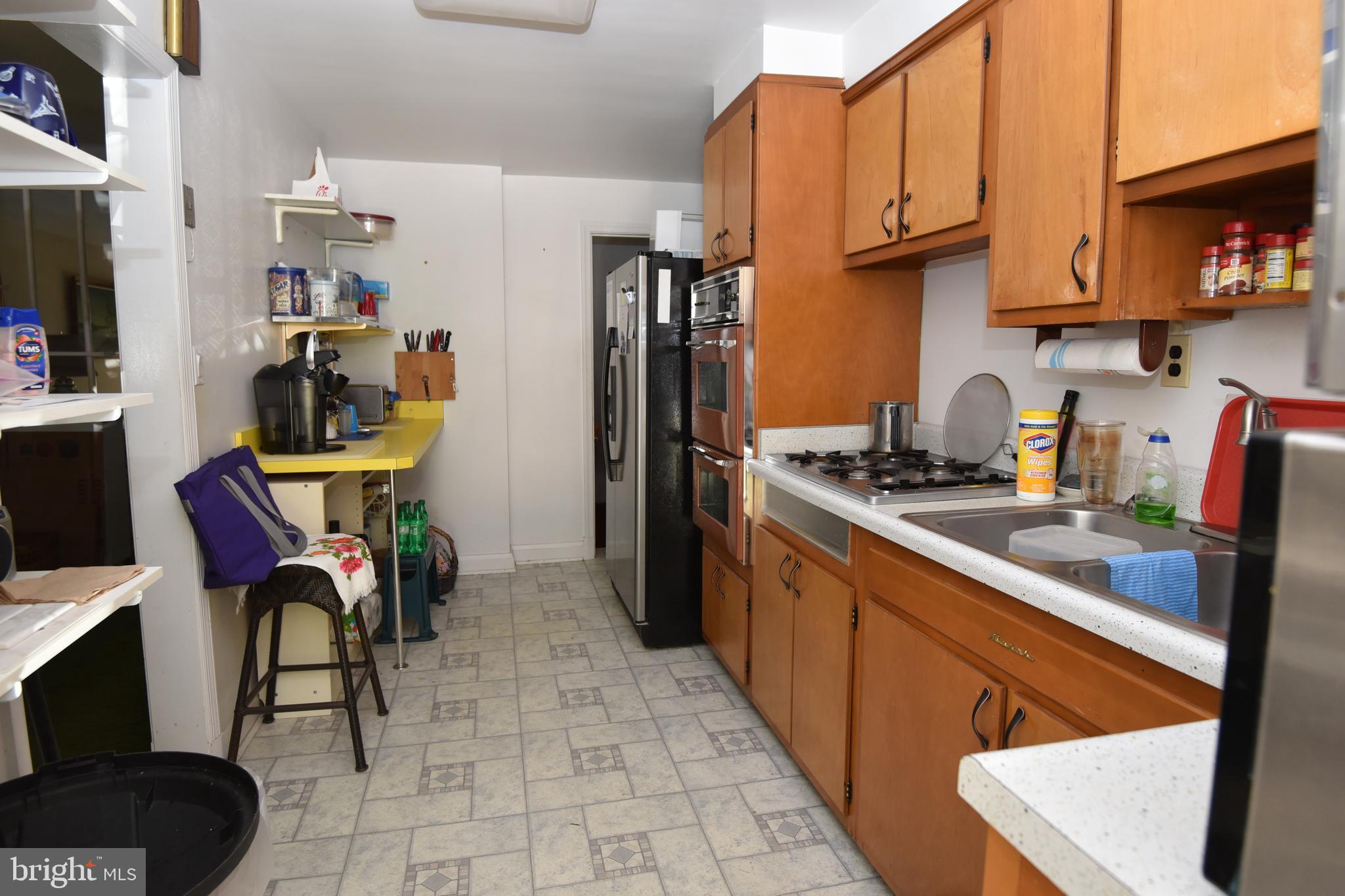 1236 Newfield Road Baltimore, MD 21207 - Photo 4 of 8