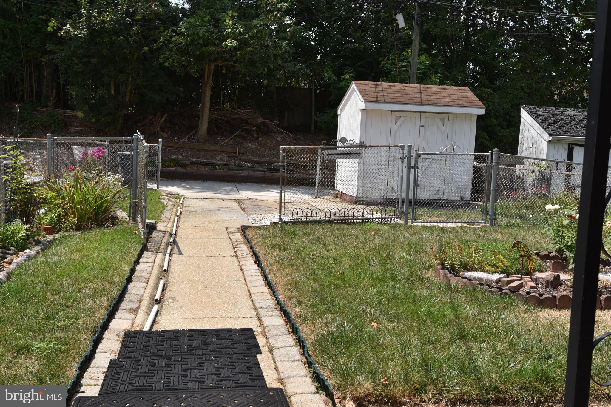 1236 Newfield Road Baltimore, MD 21207 - Photo 5 of 8