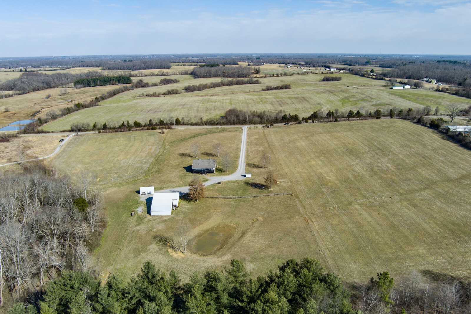 915 Ferrell Road Smithville, TN 37166 - Photo 36 of 52 Gallery Image 36