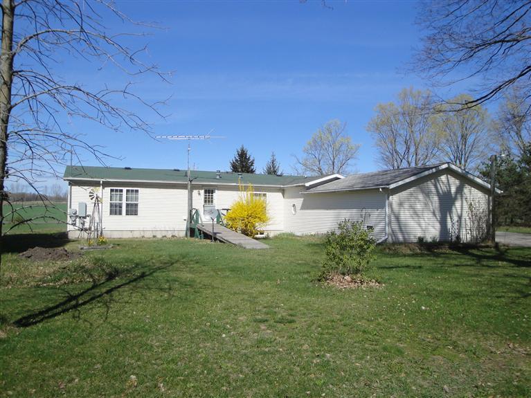 461 East Washington Road Pentwater, MI 49449 - Photo 2 of 13 Additional Photo