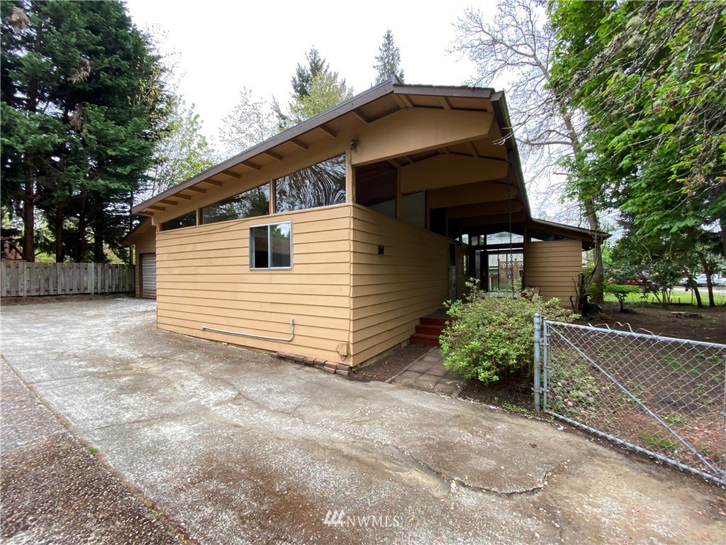 51 Northeast Wagon Wheel Road Belfair, WA 98528 - Photo 1 of 35 Gallery Image 1