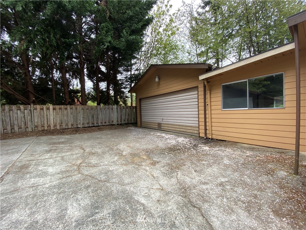 51 Northeast Wagon Wheel Road Belfair, WA 98528 - Photo 28 of 35 Gallery Image 28