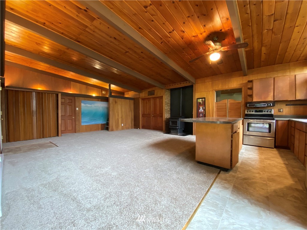 51 Northeast Wagon Wheel Road Belfair, WA 98528 - Photo 7 of 35 Gallery Image 7