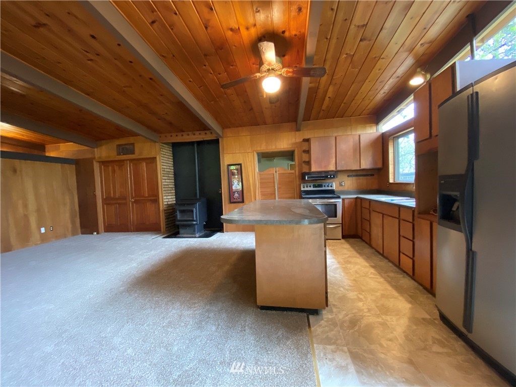 51 Northeast Wagon Wheel Road Belfair, WA 98528 - Photo 8 of 35 Gallery Image 8