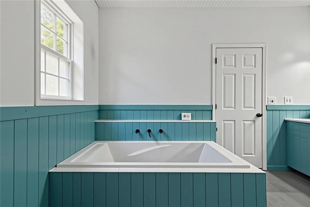 148 Reddin Drive Canton, GA 30114 - Photo 8 of 34