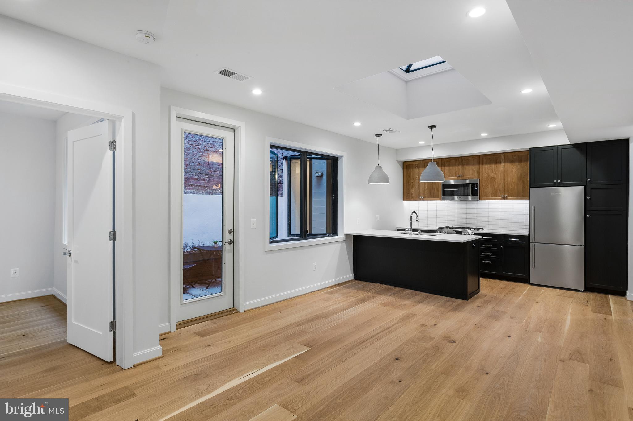 2248 Ontario Road Northwest, Unit 2 Washington, DC 20009 - Photo 29 of 30 Open Floorplan Perfect for Entertaining!