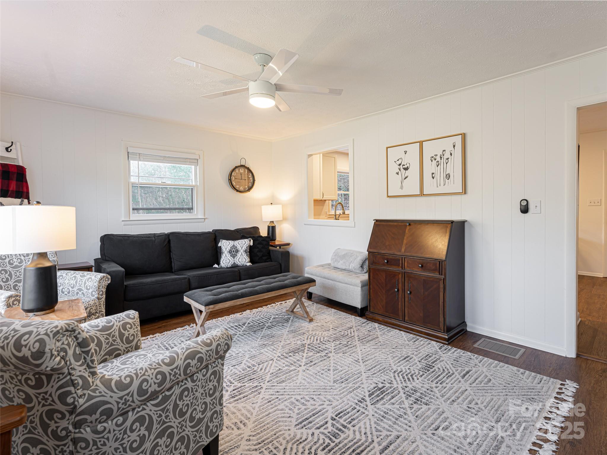 125 Old Fort Road Fairview, NC 28730 - Photo 4 of 41 Gallery Image 4