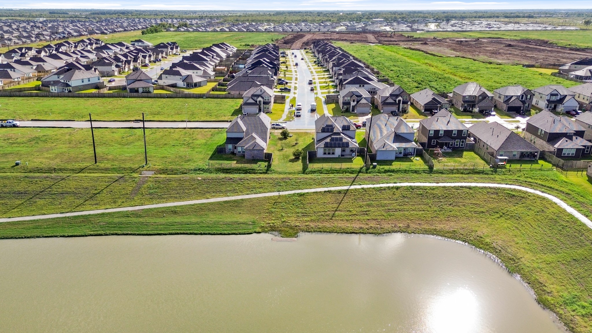 8802 Mallow Rose Way Rosharon, TX 77583 - Photo 28 of 29 Conveniently located just minutes from Highway 6, you'll have easy access to dining, shopping, and major highways.
