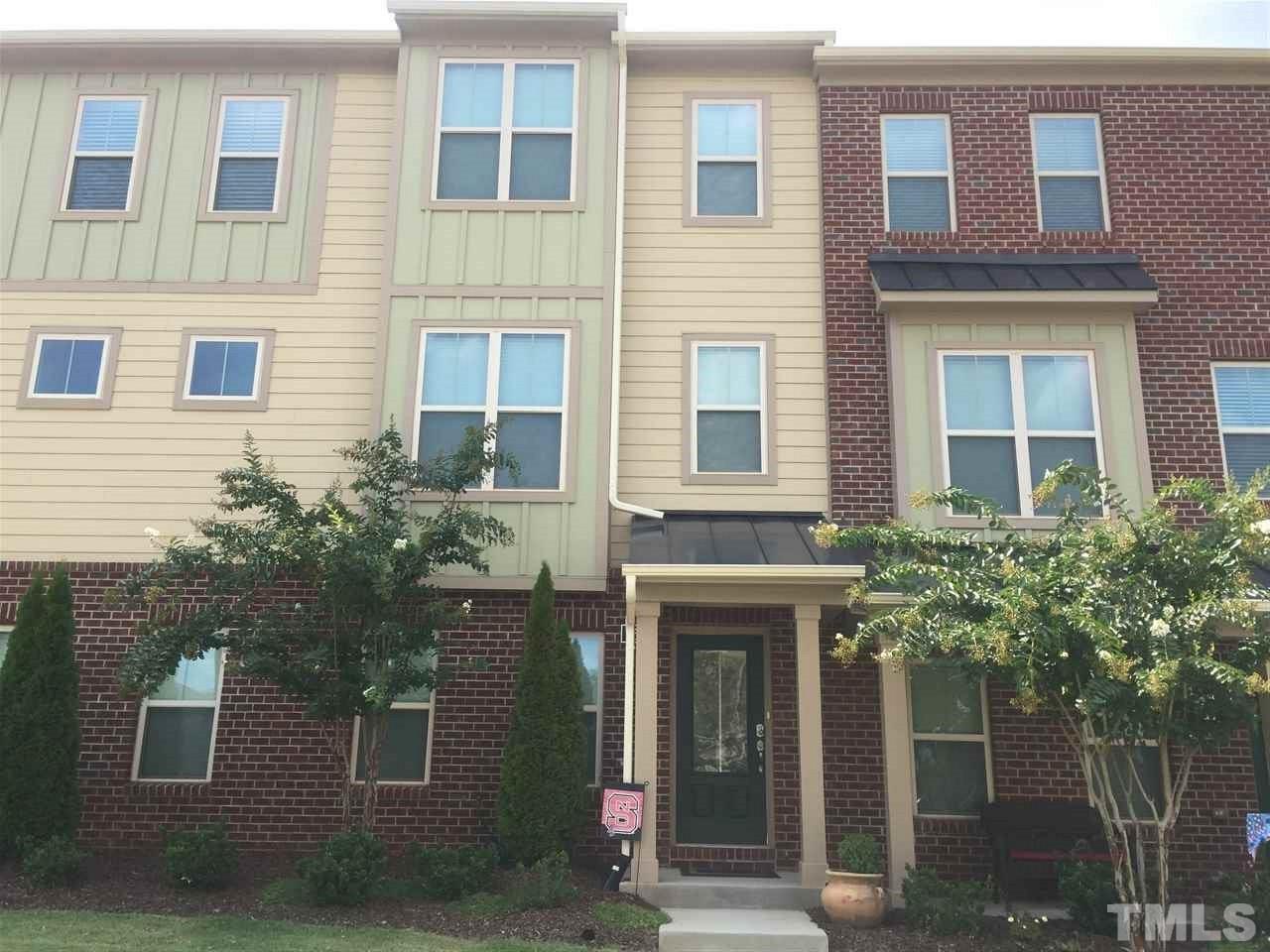 1515 Crafton Way Raleigh, NC 27607 - Photo 1 of 15