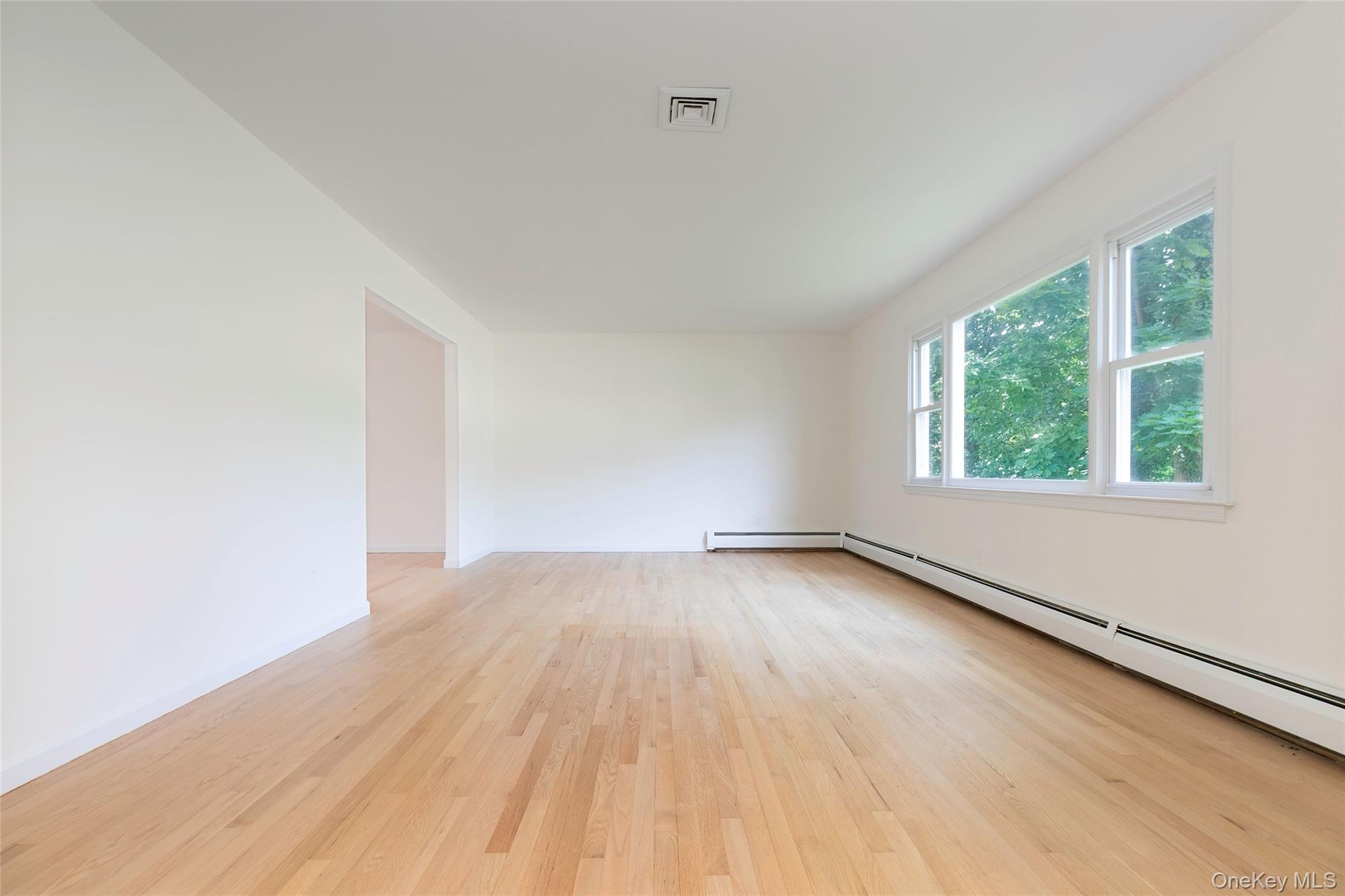 48 Clinton Avenue Rye, NY 10580 - Photo 8 of 36 Living Room