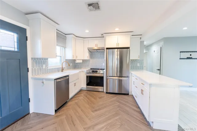 $4,750 | 275 Longvue Terrace, Yonkers, NY 10710