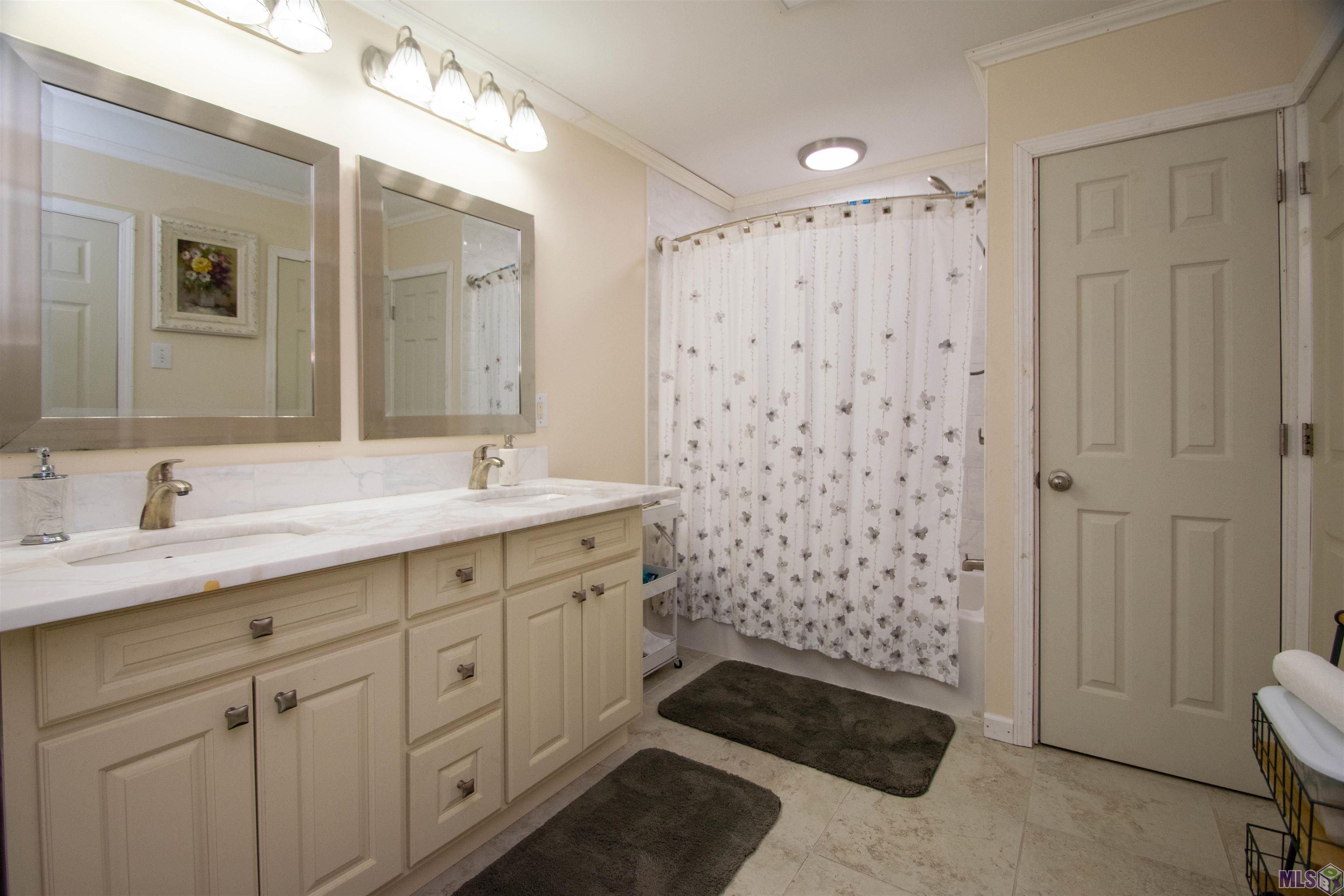 206 Harris Street Chauvin, LA 70344 - Photo 11 of 18