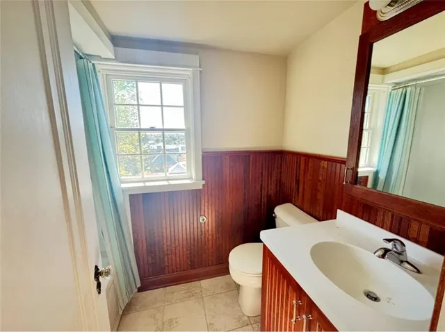 $214,900 | 705 California Avenue, Ellwood City, PA 16117