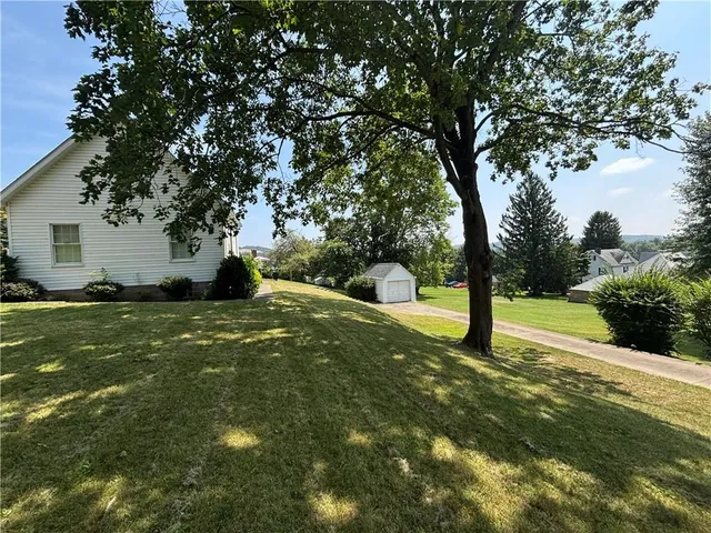 $214,900 | 705 California Avenue, Ellwood City, PA 16117