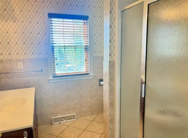 $214,900 | 705 California Avenue, Ellwood City, PA 16117