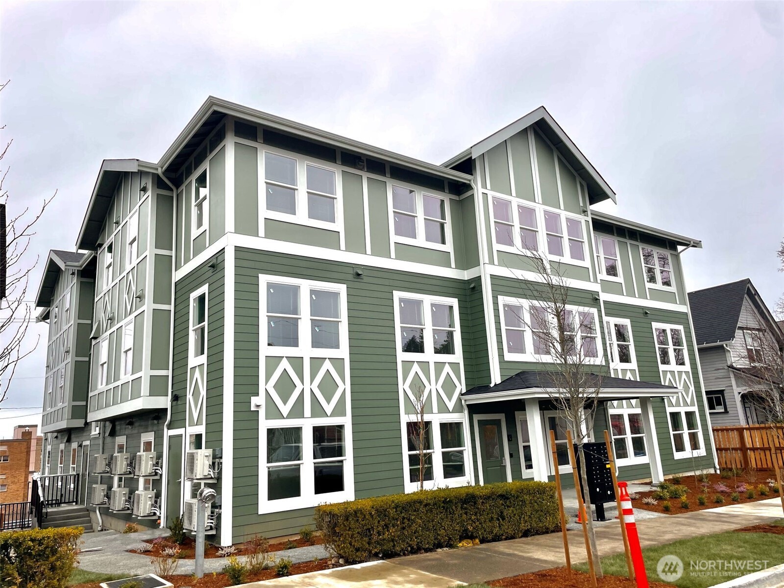 a view of a large building