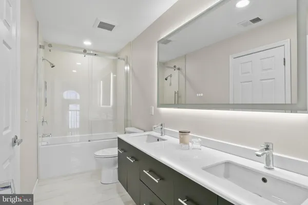 $4,825 | 8428 Bells Ridge Terrace, Potomac, MD 20854