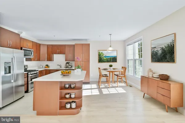 $4,825 | 8428 Bells Ridge Terrace, Potomac, MD 20854