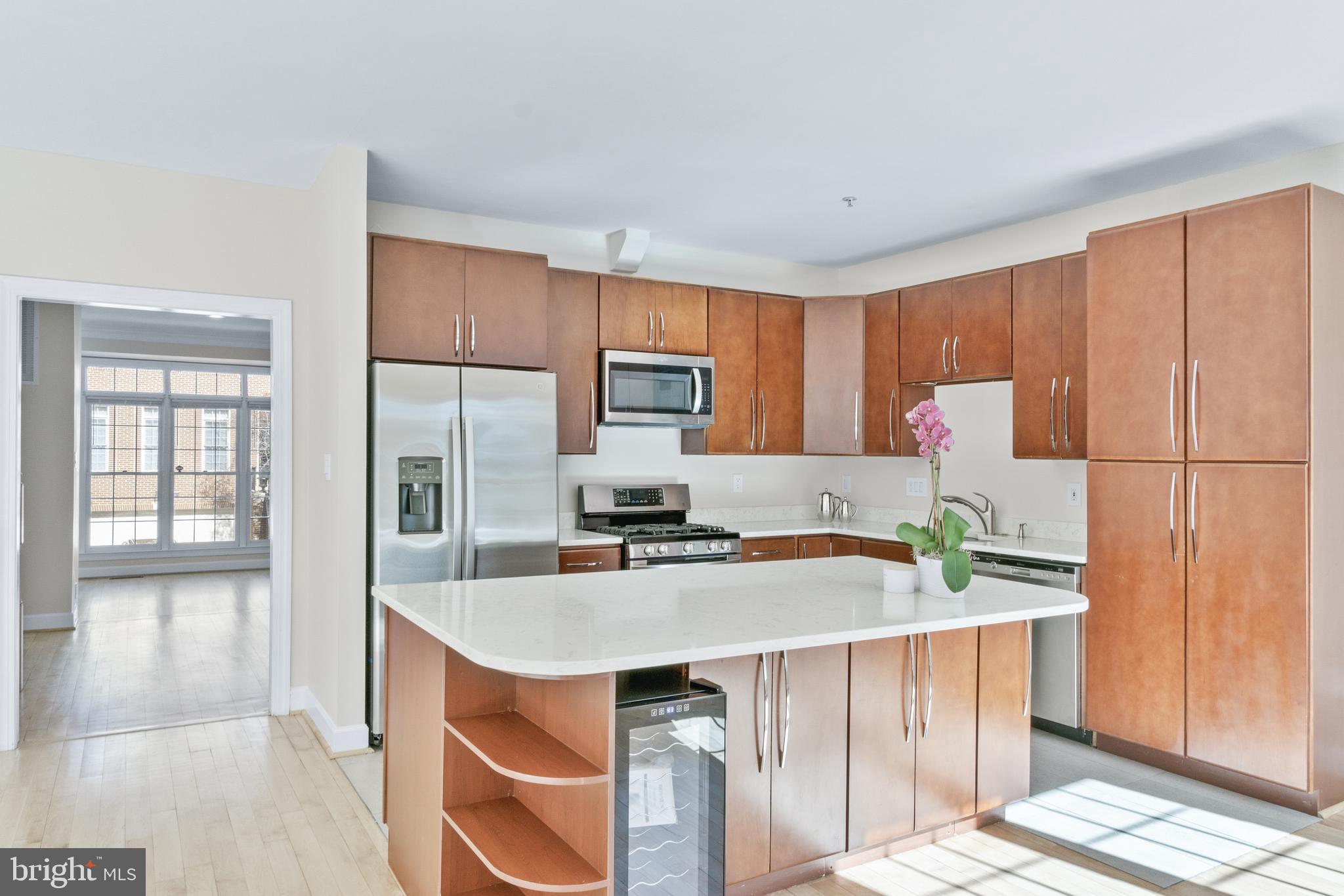 8428 Bells Ridge Terrace Potomac, MD 20854 - Photo 8 of 28