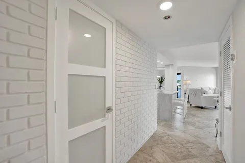 $599,000 | 501 North Riverside Drive, Unit 203, Pompano Beach, FL 33062