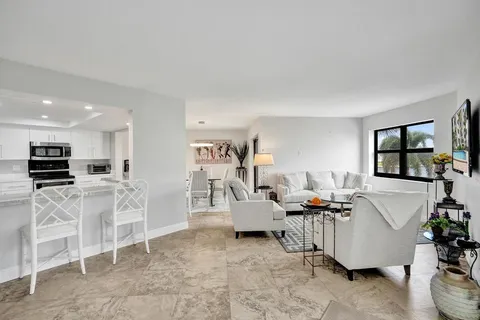 $599,000 | 501 North Riverside Drive, Unit 203, Pompano Beach, FL 33062