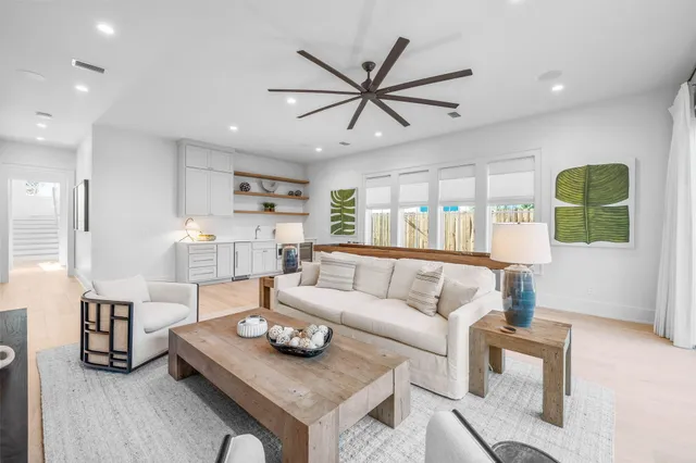 $4,400,000 | 8069 East County Highway 30A, Inlet Beach, FL 32461