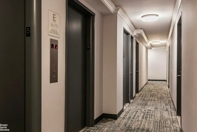 $1,250,000 | 430 West 34th Street, Unit LH | Hudson Yards