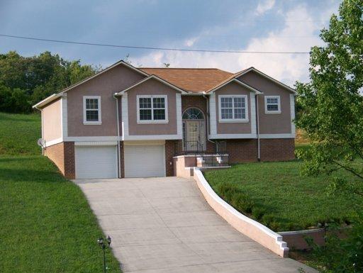 122 Cristo Road Tazewell, TN 37879 - Photo 1 of 17 FRONT OF HOUSE