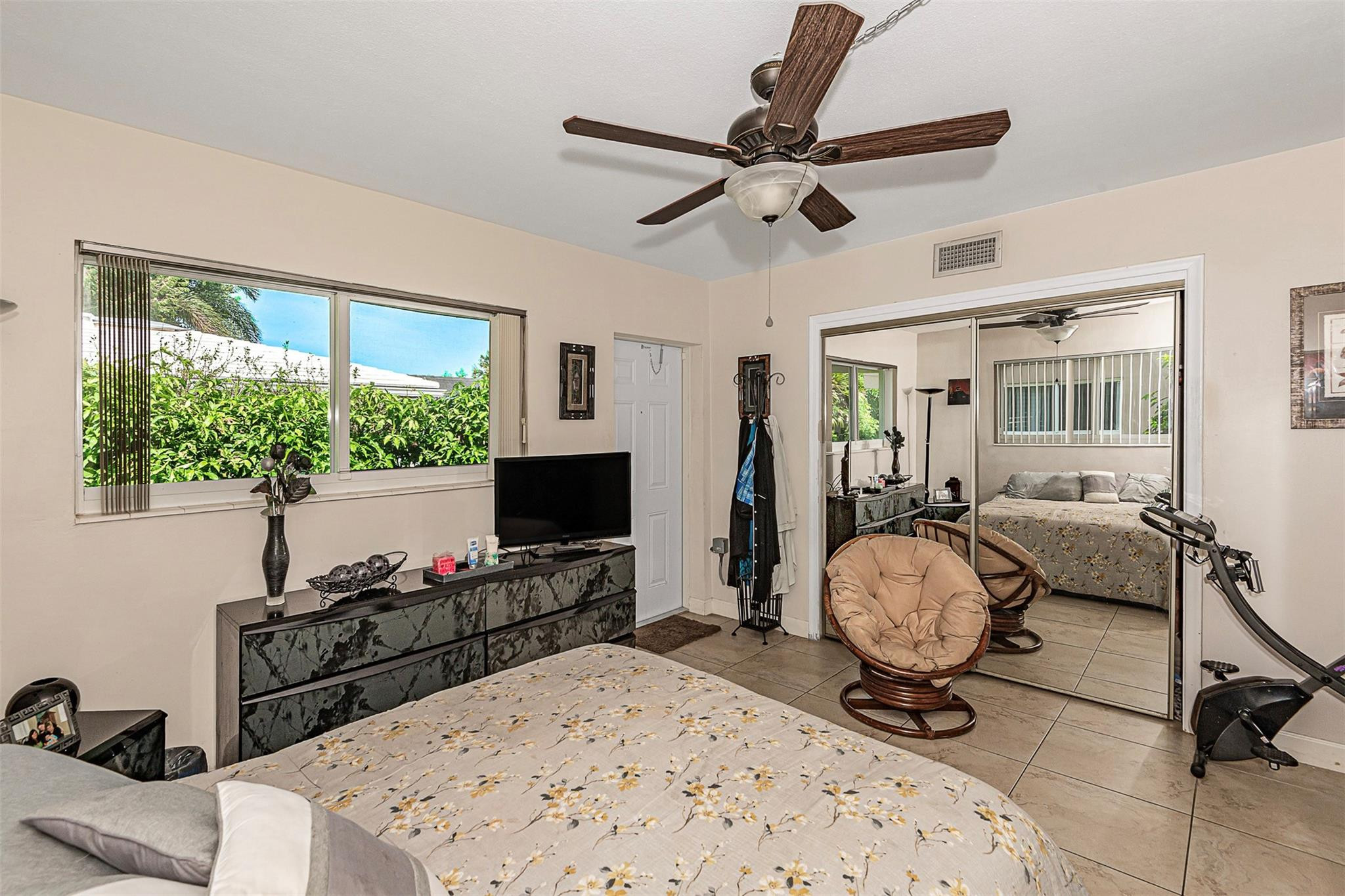 2131 Northeast 40th Court Lighthouse Point, FL 33064 - Photo 24 of 37 Photo 24