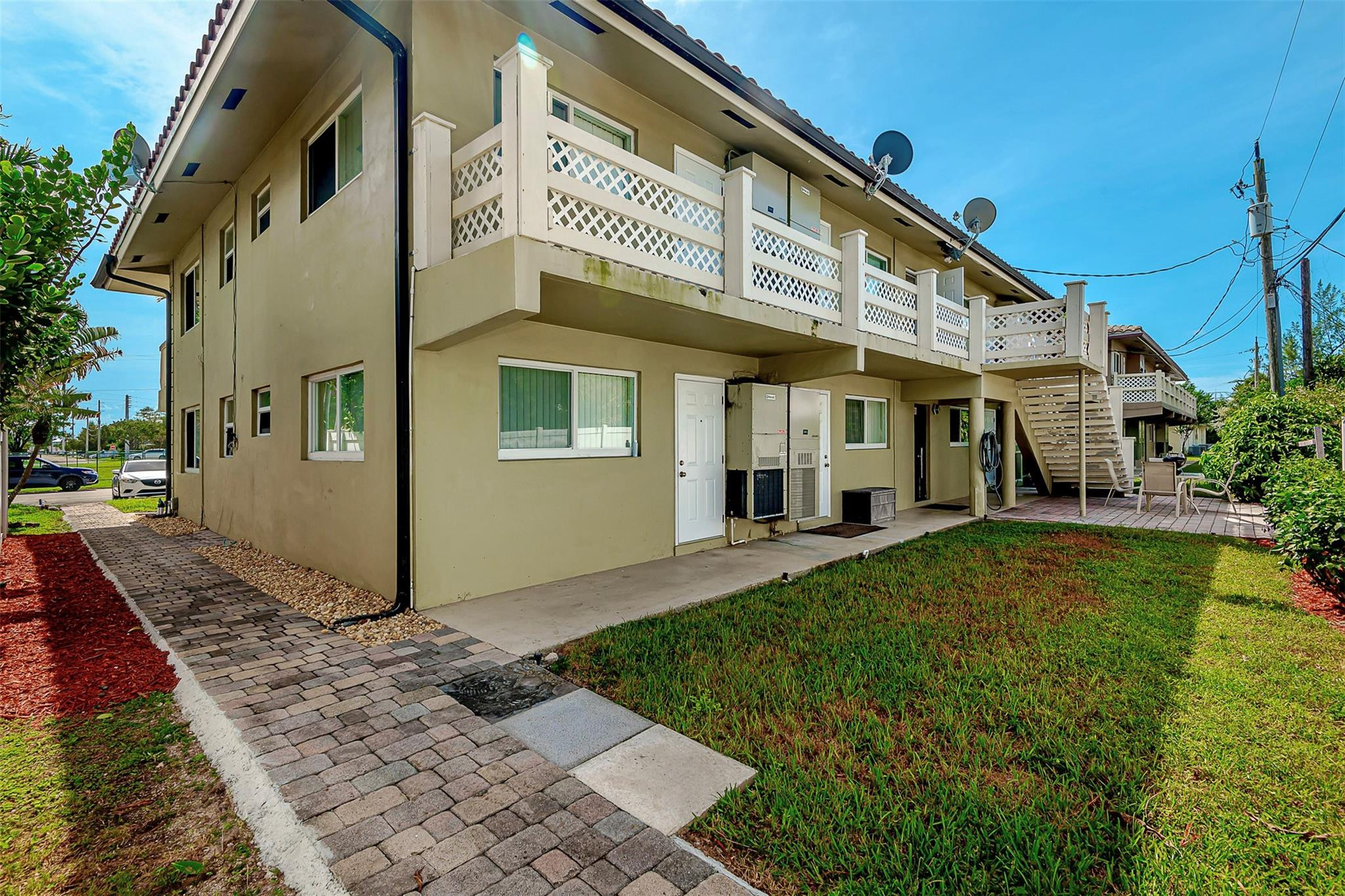 2131 Northeast 40th Court Lighthouse Point, FL 33064 - Photo 26 of 37 Photo 26