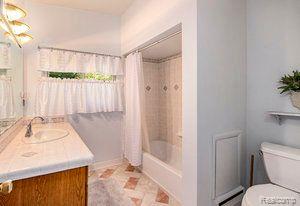 280 Tiplady Road Pinckney, MI 48169 - Photo 14 of 31 Gallery Image 14