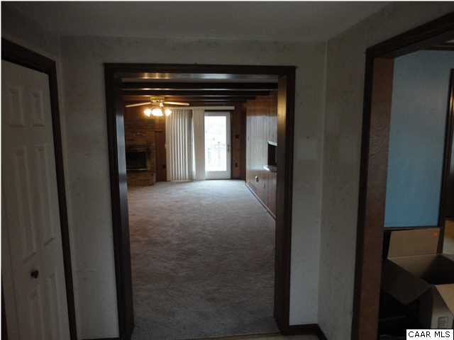167 Jacks Shop Road Rochelle, VA 22738 - Photo 6 of 20 a view of a hallway