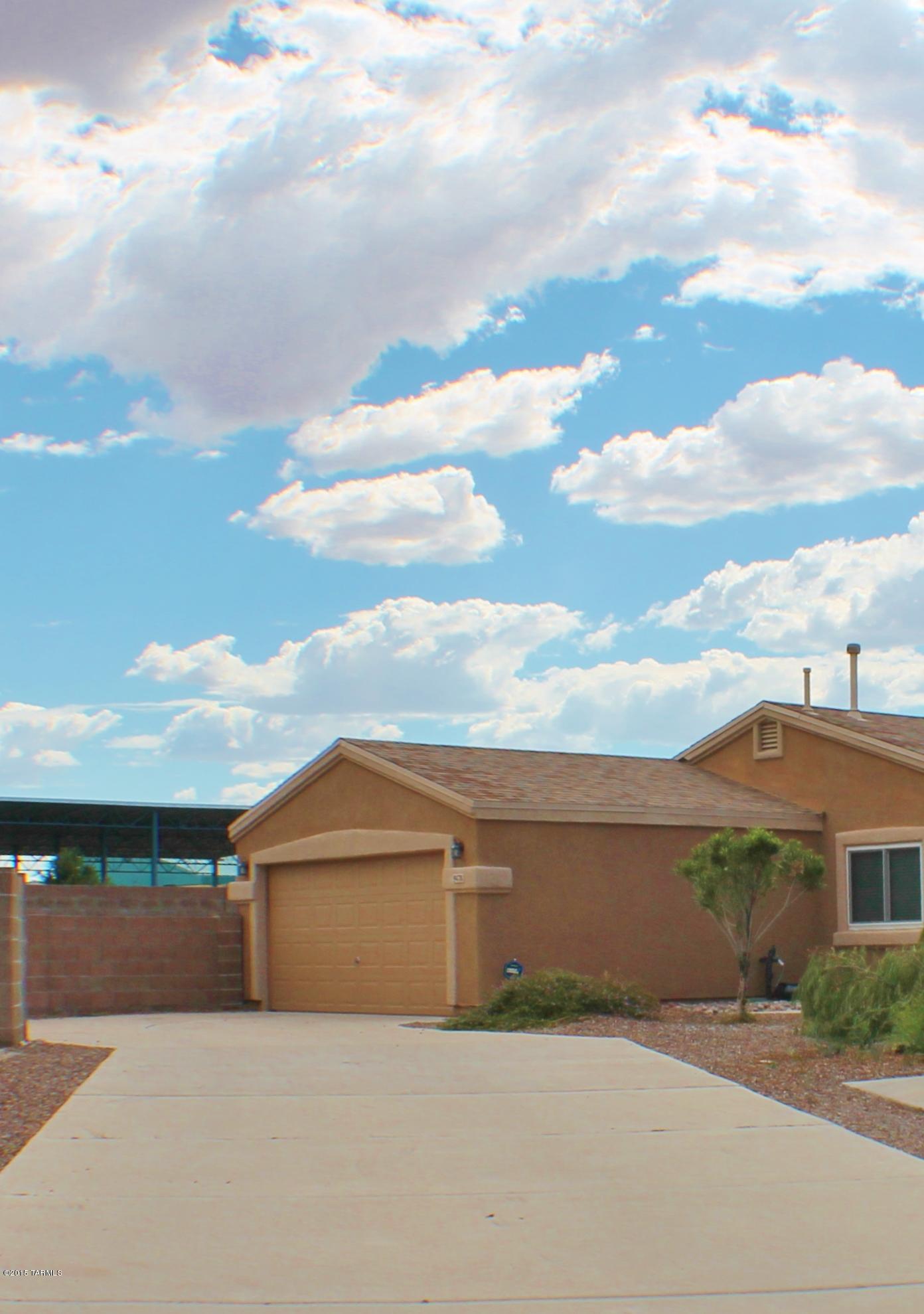 9478 East Bench Mark Loop Tucson, AZ 85747 - Photo 2 of 13