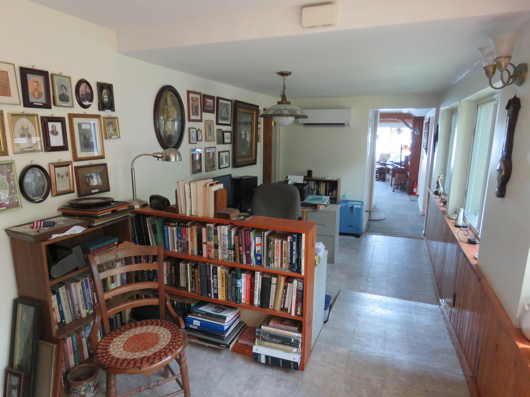 251 Scotts Point Road Clifton, ME 04428 - Photo 9 of 28 9. Office Area.