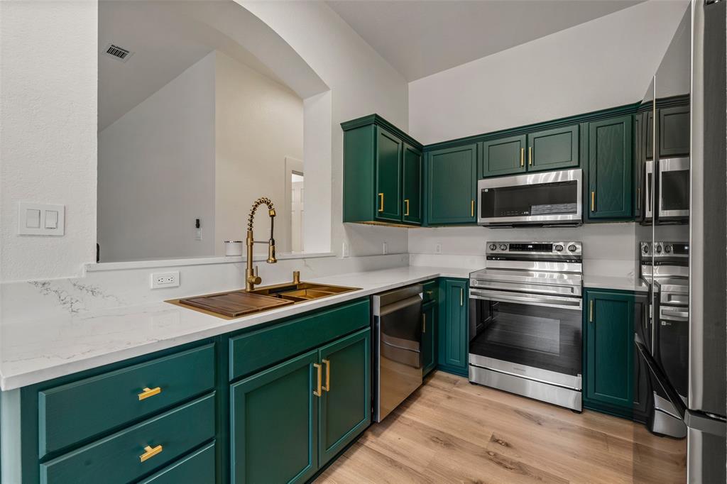 10234 Condor Loop Waco, TX 76708 - Photo 7 of 18