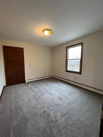 $2,500 | 3 Buttonwood Street, Unit 1, Bristol, RI 02809