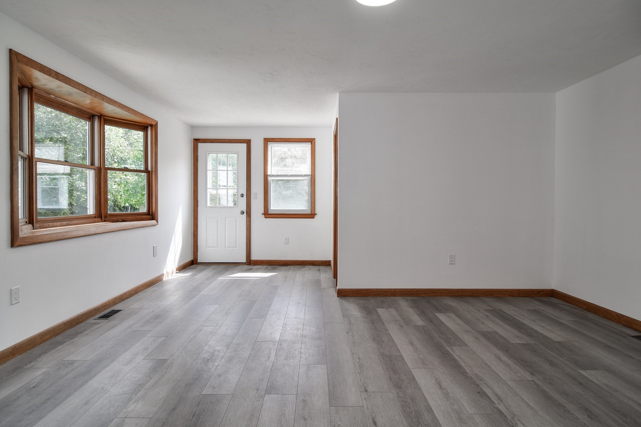14 French Road Holbrook, MA 02343 - Photo 15 of 25 Gallery Image 15