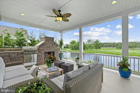 $1,325,000 | 33292 Marina Bay Circle, Millsboro, DE 19966
