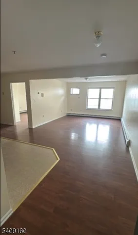 $1,104 | 600 Fulton Street, Unit 303, Elizabeth Port, NJ 07206