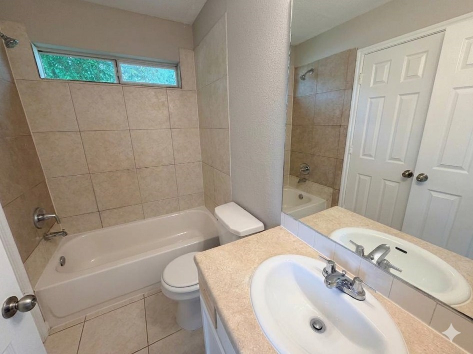 5408 Groveton Street, Unit B Houston, TX 77033 - Photo 13 of 15
